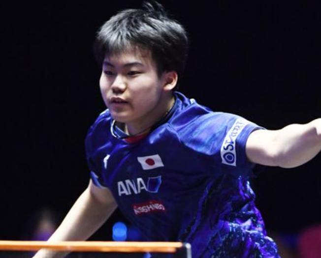 受到连锁反 受到连锁反