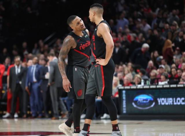 西亚年轻后 西亚年轻后