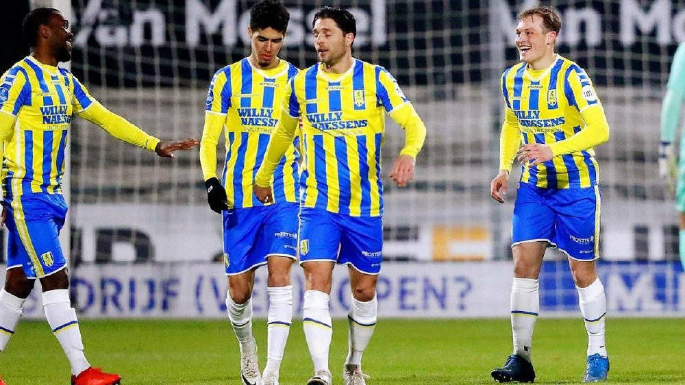 这要求他在 这要求他在