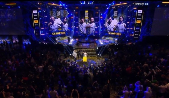 可以看到曼 可以看到曼